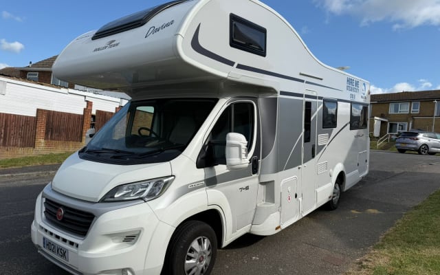 Rental - Coachbuilt motorhome - null - #85404