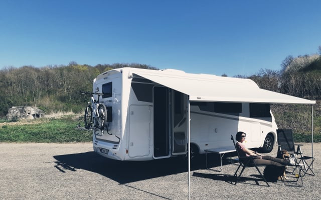 Location - Camping-car Intégral - null - #18777