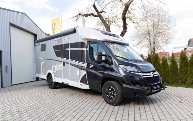 Location - Camping-car Profilé - null - #89230