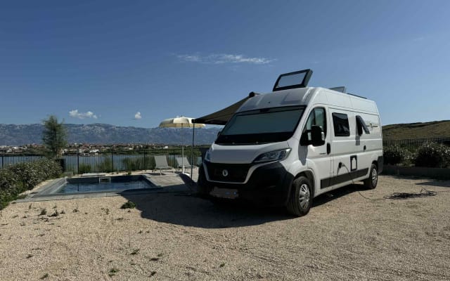 Location - Fourgon aménagé - null - #88813