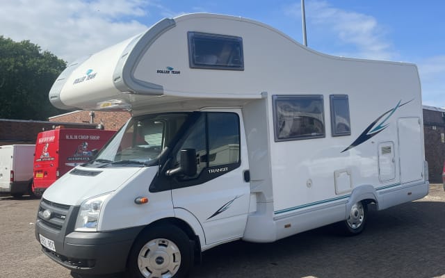 Rental - Coachbuilt motorhome - null - #71875