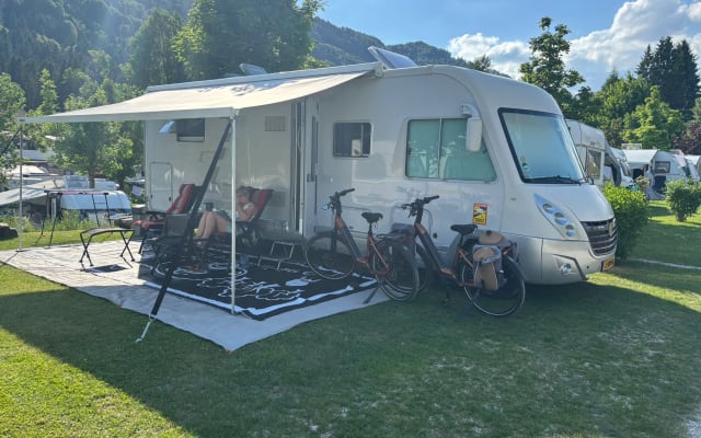 Location - Camping-car Intégral - null - #96823