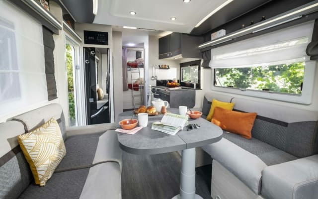 Rental - Low profile motorhome - null - #46156