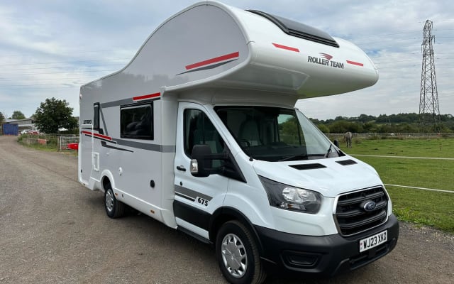 Rental - Low profile motorhome - null - #82198
