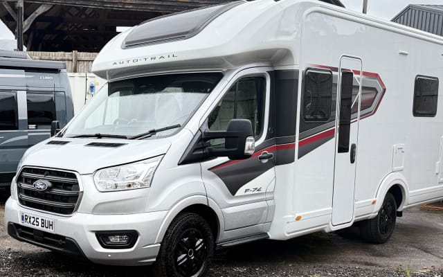 Rental - Low profile motorhome - null - #91592