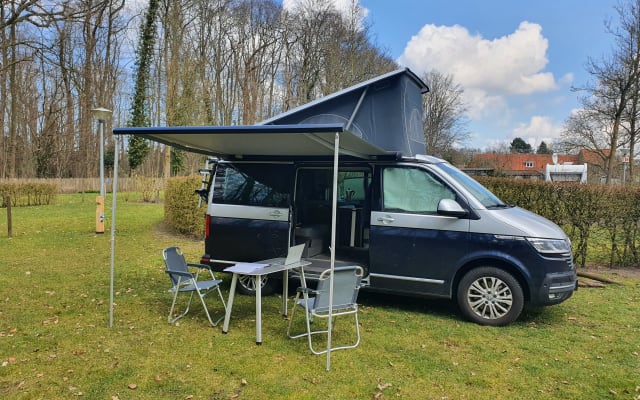 Location - Van - null - #17907