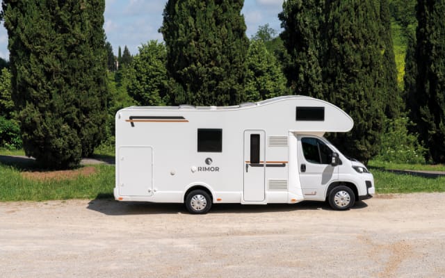 Boeking - Alkoof camper - null - #83895