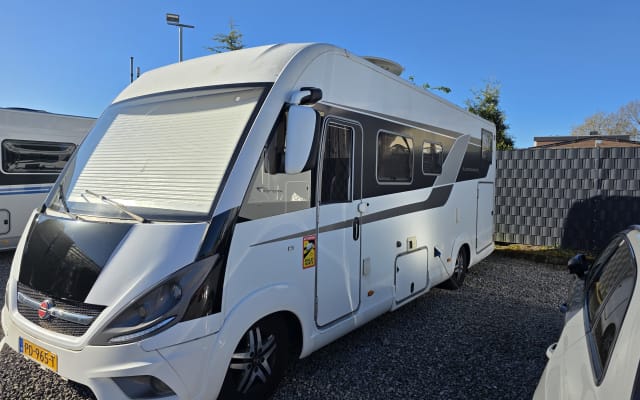 Location - Camping-car Intégral - null - #87579