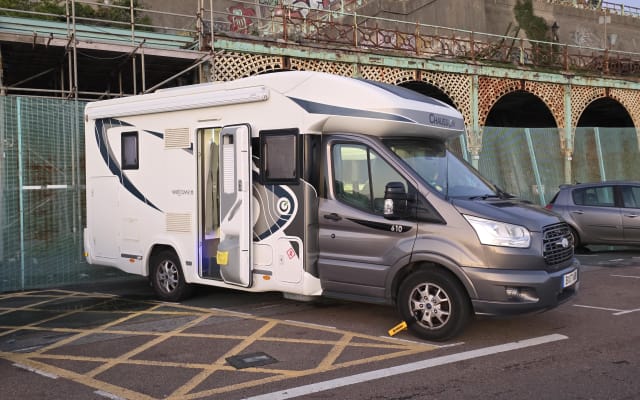 Rental - Low profile motorhome - null - #93090