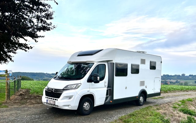 Aluguer - Autocaravana perfilada - null - #18307