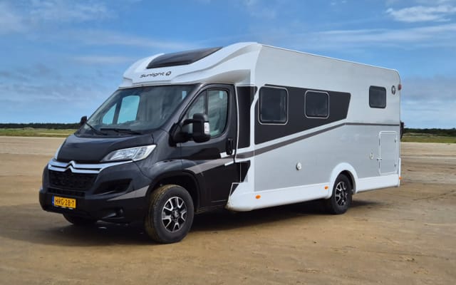 Boeking - Half-integraal camper - null - #89449