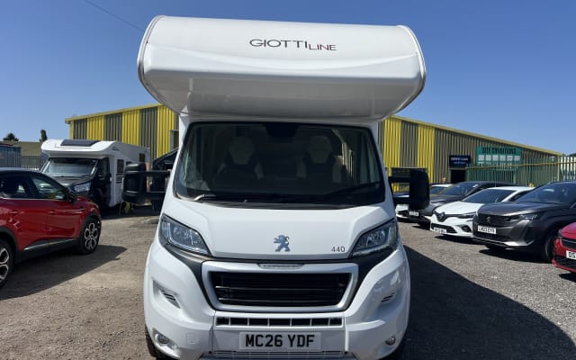 Rental - Low profile motorhome - null - #97739