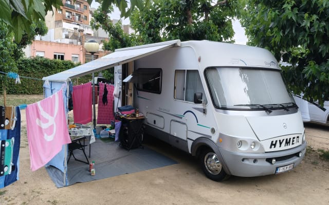 Location - Camping-car Intégral - null - #97455