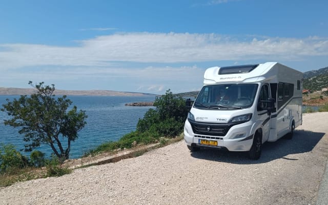 Boeking - Half-integraal camper - null - #92932