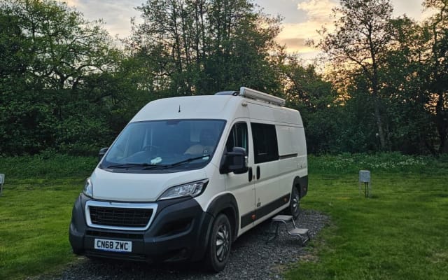 Rental - Large campervan - null - #93306