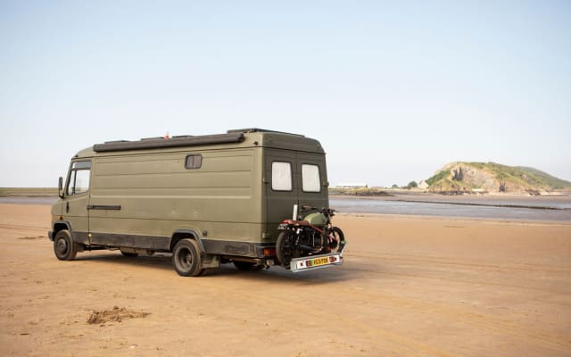 Location - Fourgon aménagé - null - #82447