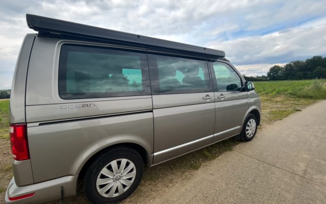 Location - Van - null - #93059