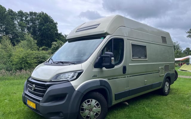 Location - Fourgon aménagé - null - #89492