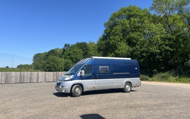 Rental - Large campervan - null - #94080