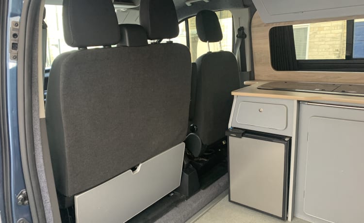 Bluebell – Camping-car Ford Transit personnalisé