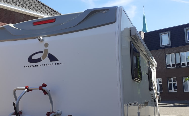 ci elliot 85p – Camper con 2 letti singoli e aria condizionata sul motore e chilometri gratis