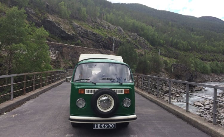 Charming Volkswagen T2 camper van from 1974