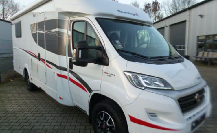 Corry – 5 persoons camper met hefbed en lengte bedden