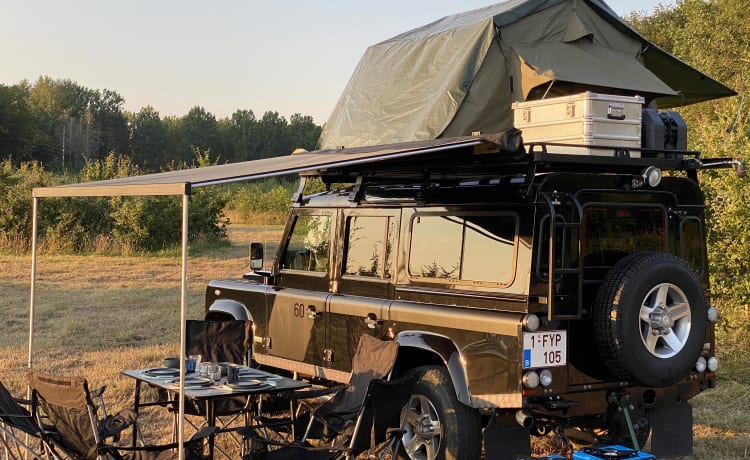 Defender 110 di Lowland Escapes