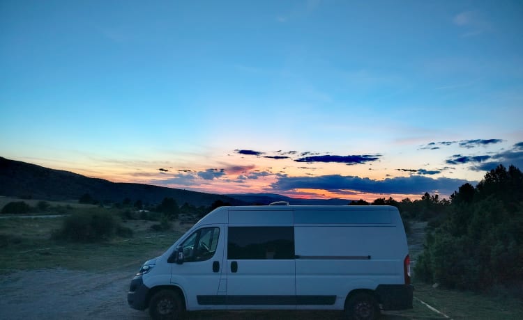 The Clamber Camper – Adventure Van, free pickup & drop-off anywhere in Bristol 