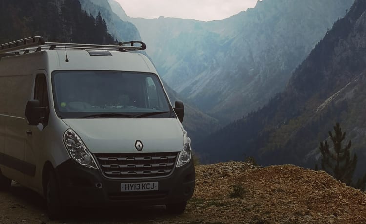 Hybbie – Hybbie, der Off-Grid-Stealth-Van