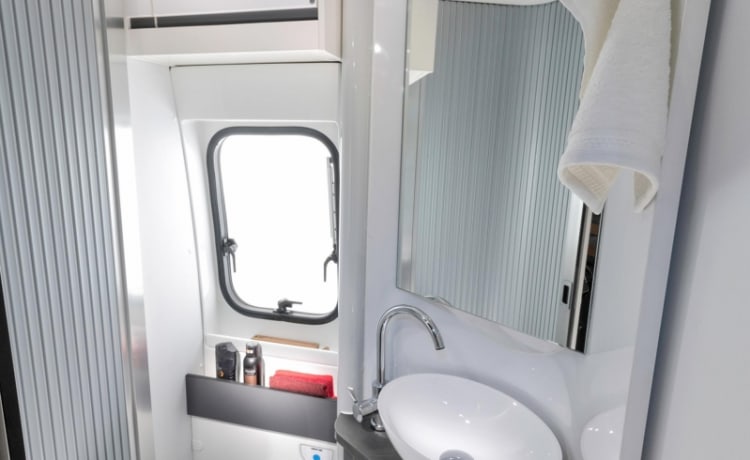 Adria Twin 640 SLB – Adria motorhome for 2 people