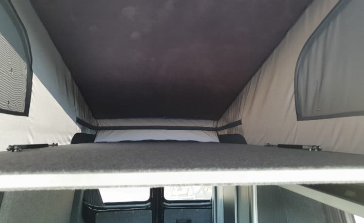 Black pearl – Volkswagen Transporter Camper automaat 