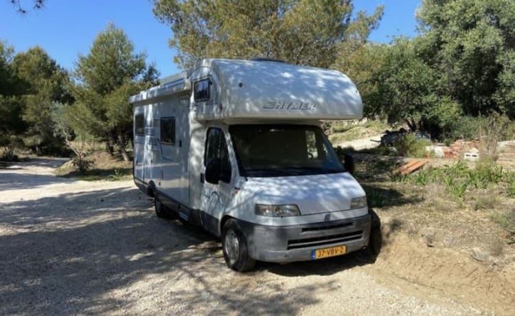 Happy Glamper – CAMP HYMER 644 TRÈS SPACIEUX, ALCÔVE GARAGE XXL 6 PERSONNES