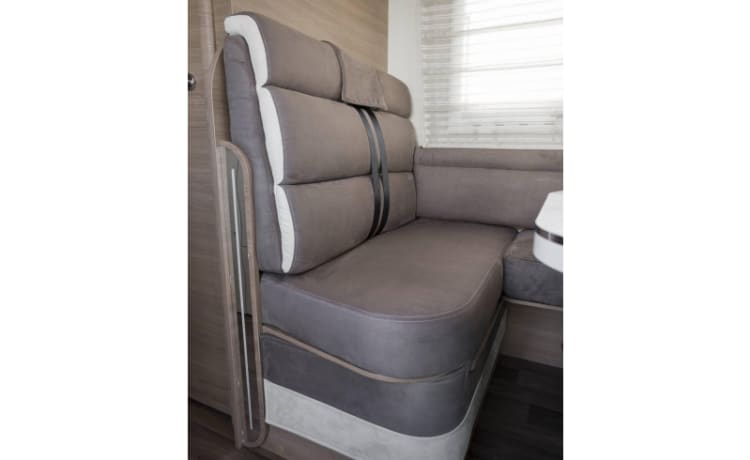 ✅ Luxurious comfortable 5-pers. family camper