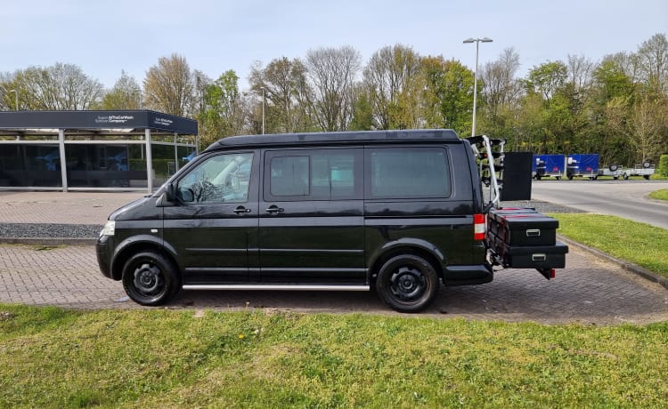 Camping-car 2.5 TDI Multivan T5 Highline noir