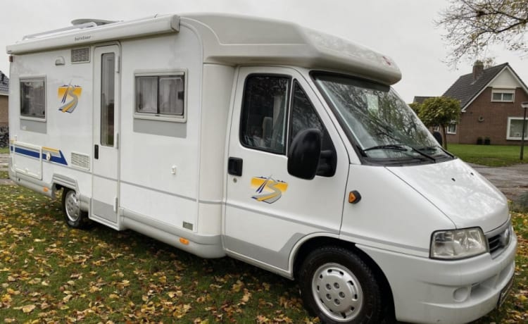 Betty – Fully Equiped 4 berth Fiat Motorhome