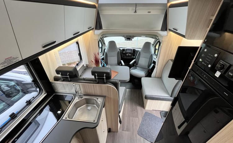 A75 SL – Wohnmobil SunLiving A75 SL Alkoven #Familienurlaub