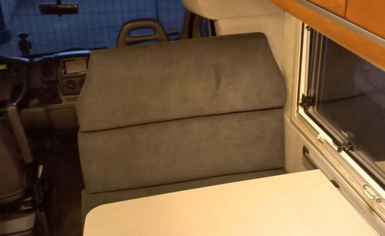 Joint – 7P Fiat Alcove Camper