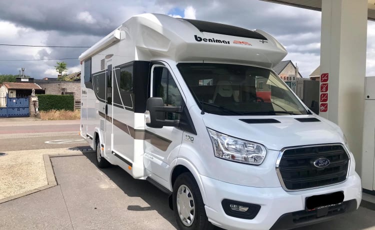 3. Ford Benimar Cocoon 463 voor 4 personen (model 2022)