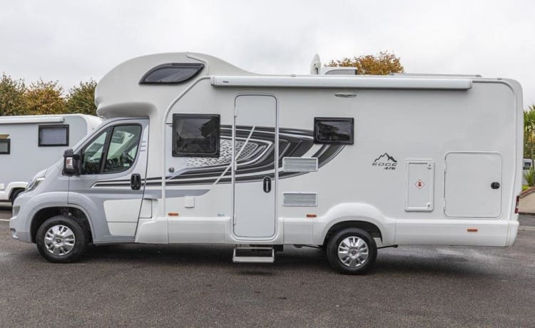 Fergie – 6 berth Swift edge INSURANCE INCLUDED