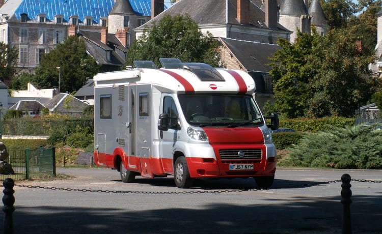 BERTINA – 3 berth Bürstner alcove from 2007