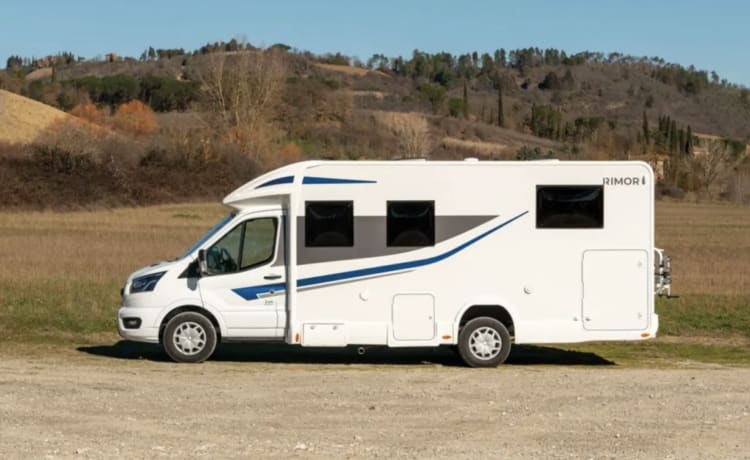 5 berth Rimor semi-integrated from 2024