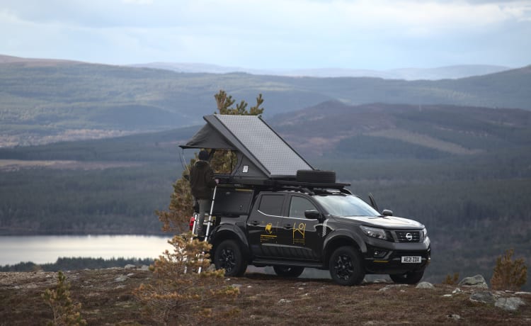 Highland Overland - Shackleton  – Overland Trucks à louer dans les Highlands écossais (aéroport d'Inverness)