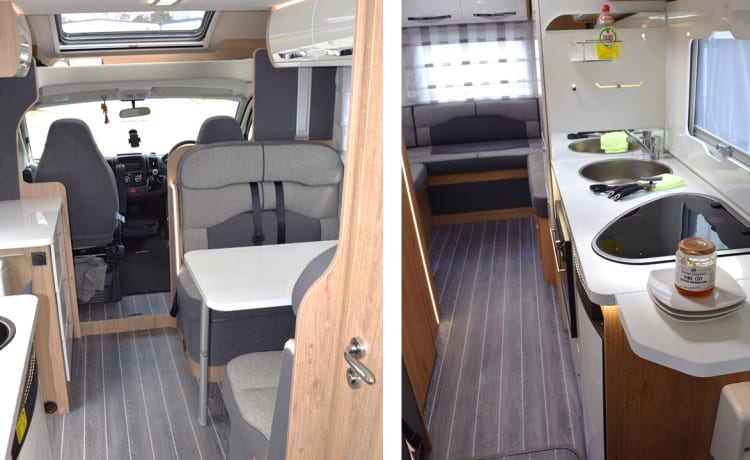 Baker's – 2020 Rollerteam 747, luxury Six berth Motorhome