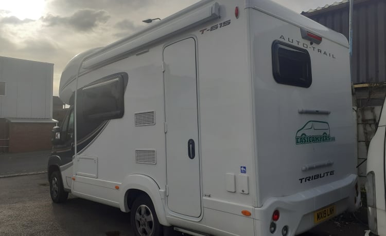 edinburgh  – 4 berth imala 