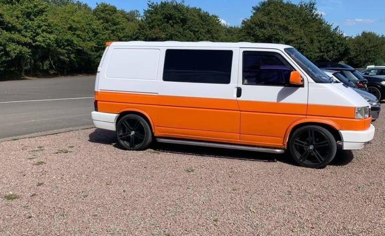 Zazu – ZAZU - VW T4 converted campervan 