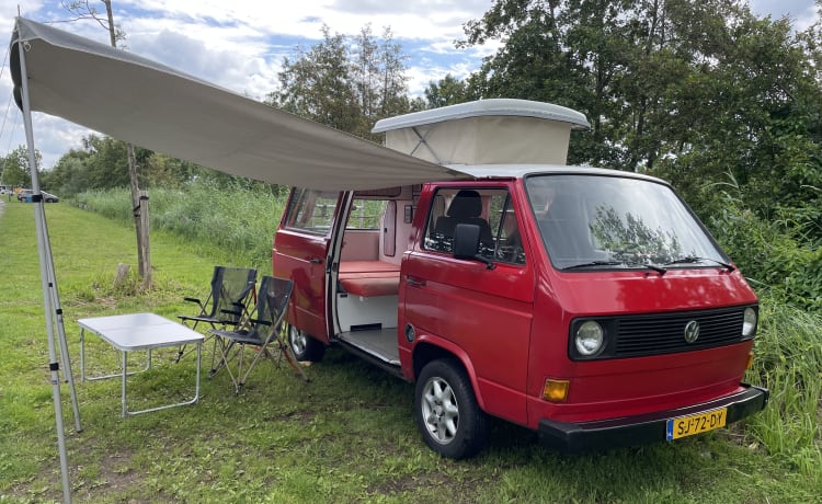 Lana – Volkswagen retro camper uit 1981