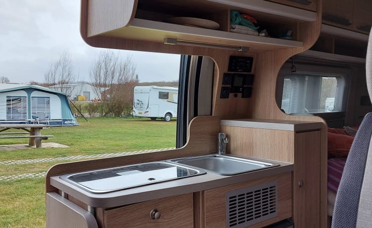 Campito. – Compact and comfortable camper