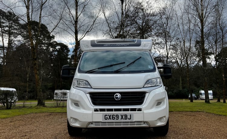 Taylor (Swift)  – Make Marvellous Motorhome Memories 