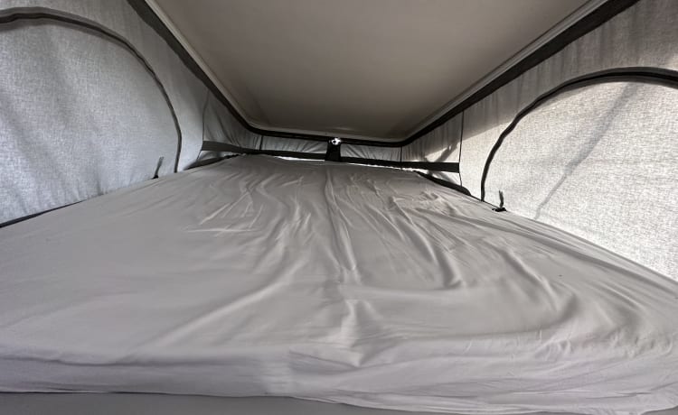 Tout nouveau camping-car de luxe à louer